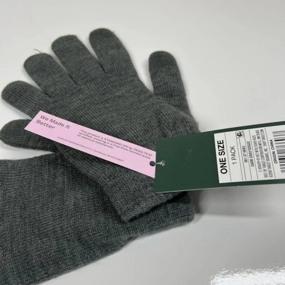 Wild Fable Gray Winter knit Gloves Touchscreen Compatible one size